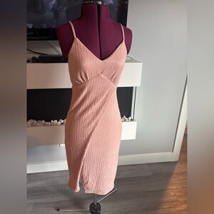 Lulu's Blush Pink Midi Dress with Spaghetti Straps. Bnwt xs